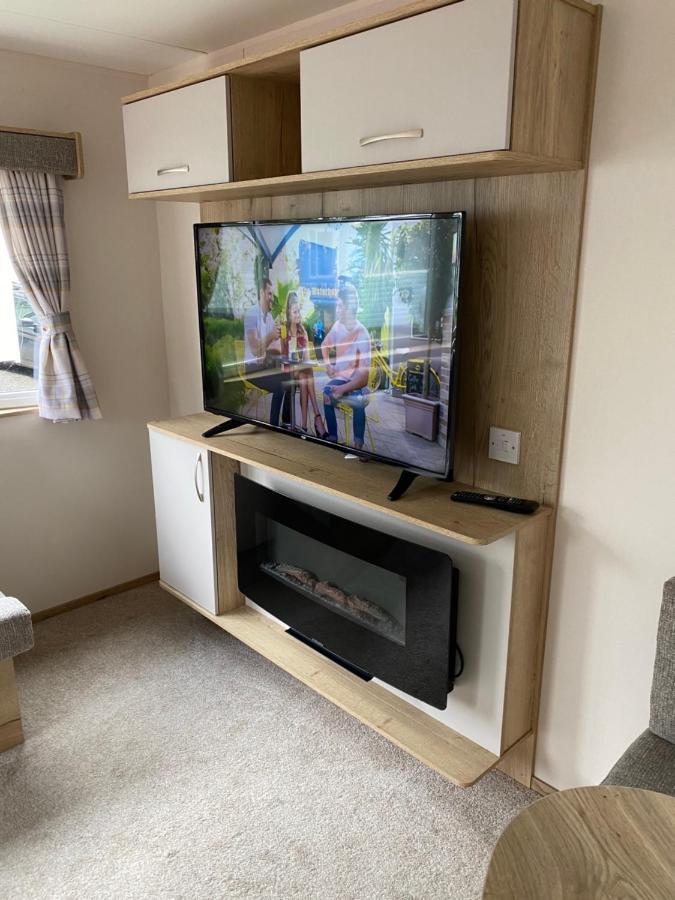 Haggerston Castle 6 Berth Caravan - Riverside 37 Cheswick  المظهر الخارجي الصورة